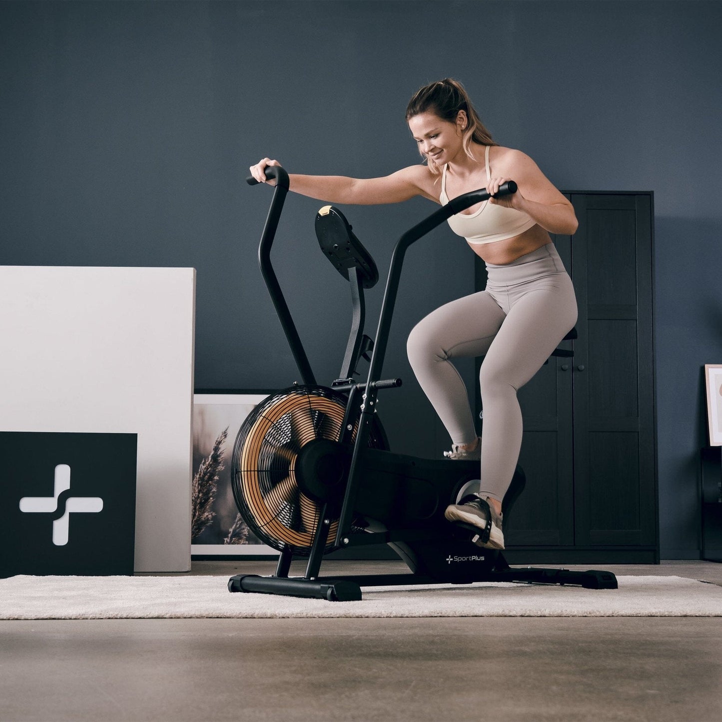 Air Bike Pro mit natürlichem Widerstand & App-Kompatibilität